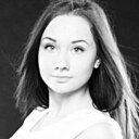 Знакомства: Алина, 25 лет, Екатеринбург