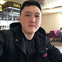 Знакомства: Maksim, 21 год, Якутск