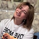 Знакомства: Тата, 33 года, Москва