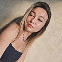 Знакомства: Алена, 28 лет, Петропавловск-Камчатский