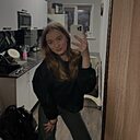 Знакомства: Виктория, 20 лет, Тюмень