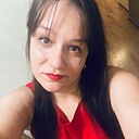 Знакомства: Юлия, 35 лет, Санкт-Петербург