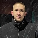 Знакомства: Арсений, 18 лет, Астрахань