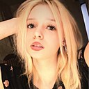 Знакомства: Ульяна, 22 года, Москва