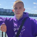 Знакомства: Влад, 18 лет, Монастырище