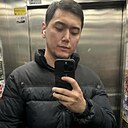 Знакомства: Бекзат, 25 лет, Астана