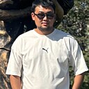 Знакомства: Рома, 30 лет, Бишкек