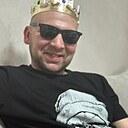 Знакомства: Максим, 32 года, Вольск