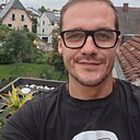 Знакомства: Yurii, 33 года, Стендаль