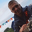 Знакомства: Артём, 31 год, Тутаев