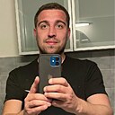 Знакомства: Олександр, 32 года, Новояворовск