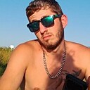 Знакомства: Артем, 25 лет, Красноярск