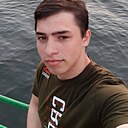 Знакомства: Артëм, 24 года, Старый Оскол