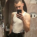 Знакомства: Максим, 21 год, Гомель