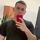 Знакомства: Максим, 22 года, Пинск