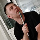 Знакомства: Виктор, 31 год, Ревда