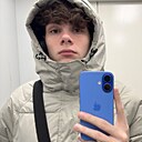 Знакомства: Владислав, 21 год, Тюмень