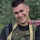 Знакомства: Илья, 26 лет, Брянск