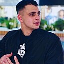 Знакомства: Артем, 28 лет, Вологда