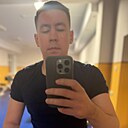 Знакомства: Вик, 35 лет, Калининград