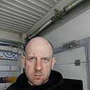 Знакомства: Влад, 35 лет, Нижнекамск