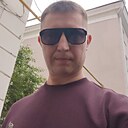 Знакомства: Артём, 41 год, Курган