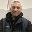 Знакомства: Олег, 42 года, Познань