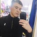 Знакомства: Макс, 20 лет, Архангельск