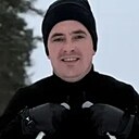 Знакомства: Илья, 31 год, Набережные Челны