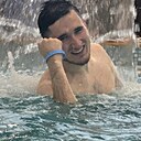 Знакомства: Дилёр, 26 лет, Ульяновск