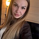 Знакомства: Ксю, 39 лет, Екатеринбург