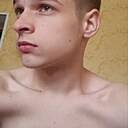 Знакомства: Максим, 18 лет, Новомосковск