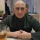 Знакомства: Илья, 40 лет, Балаково