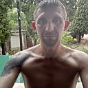 Знакомства: Александр, 40 лет, Ялта