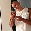 Знакомства: Александр, 28 лет, Минск