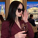 Знакомства: Ника, 19 лет, Москва