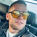 Знакомства: Макс, 32 года, Гомель