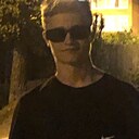 Знакомства: Даня, 18 лет, Донецк (Ростовская Обл.)