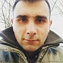 Знакомства: Андрей, 31 год, Вороново