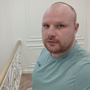 Знакомства: Валентин, 31 год, Бишкек