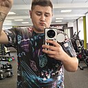 Знакомства: Виталий, 25 лет, Междуреченск