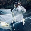 Знакомства: Саша, 27 лет, Ялта