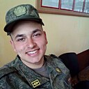 Знакомства: Артем, 25 лет, Томск