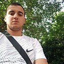 Знакомства: Давид, 18 лет, Владикавказ