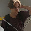 Знакомства: Лео, 18 лет, Новосибирск