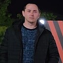 Знакомства: Илья, 31 год, Ейск