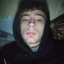 Знакомства: Максим, 18 лет, Красноярск