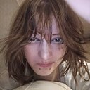 Знакомства: Наташа, 18 лет, Екатеринбург