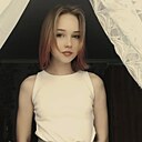 Знакомства: Валерия, 18 лет, Тюмень