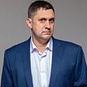 Знакомства: Олег, 41 год, Тюмень